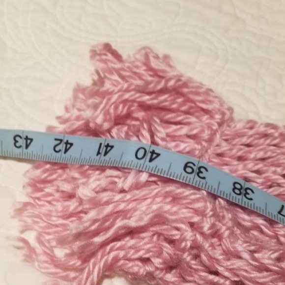 Hand knitted pink scarf, approx 43" long - Picture 3 of 4